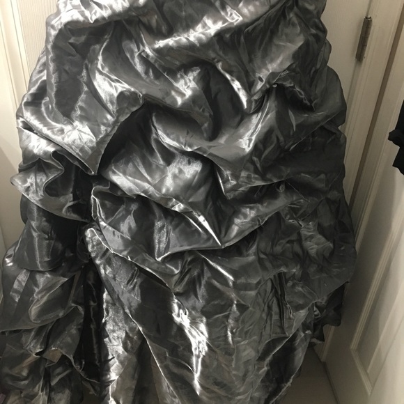 Silver prom/ball gown/dress with crystal design - Picture 5 of 8